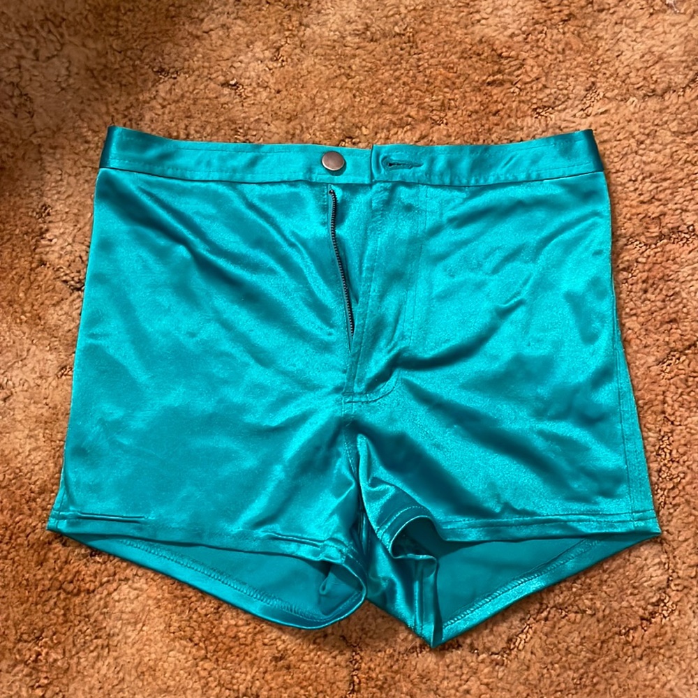 Satin shorts forever 21
